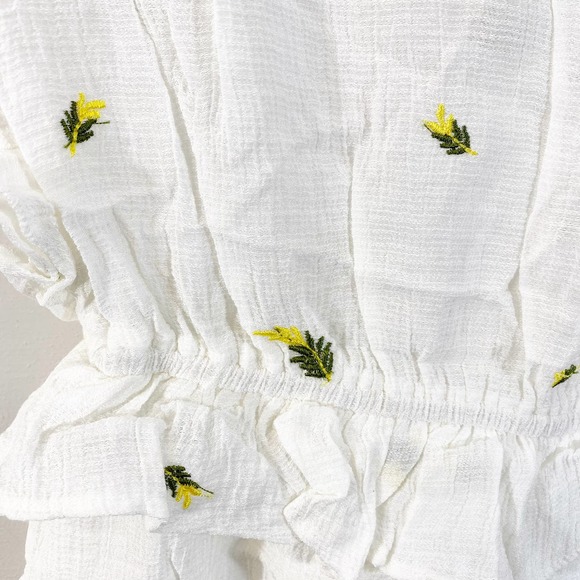 NWT Very J White Palm Embroidered Ruffle Romper - Picture 6 of 8